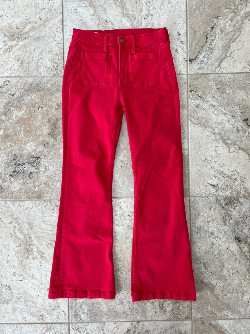 GAP High Rise Patch Pocket 70s Flare Jeans in Slipper Red, size 26/2P